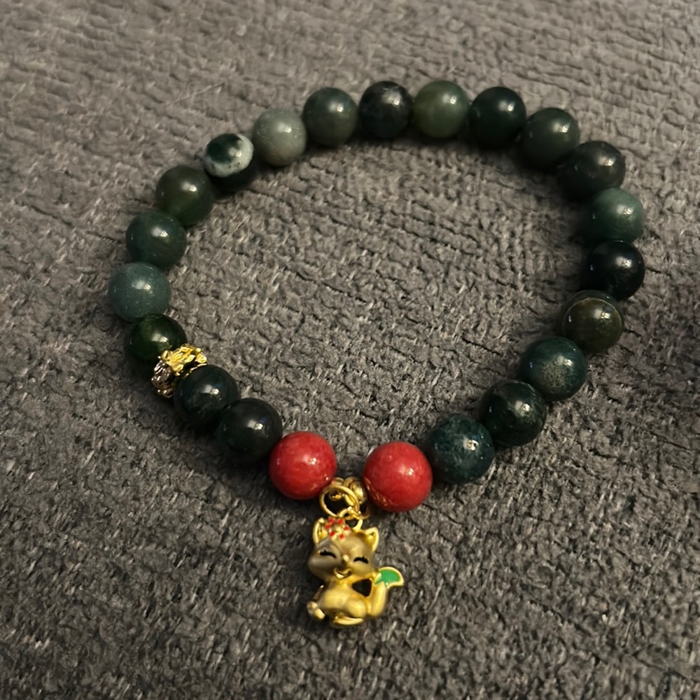 Green jade and red chalcedony bracelet with fox charm